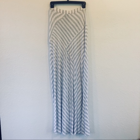 Asymmetrical Stripe High Waisted Maxi Skirt size L - Picture 5 of 5